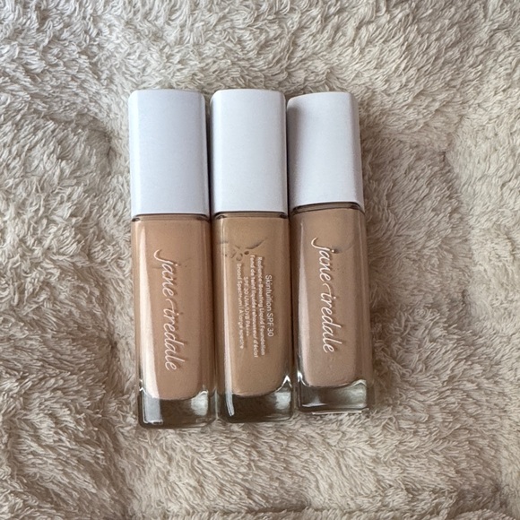New Jane Iredale Foundation Skintuition - Picture 1 of 2